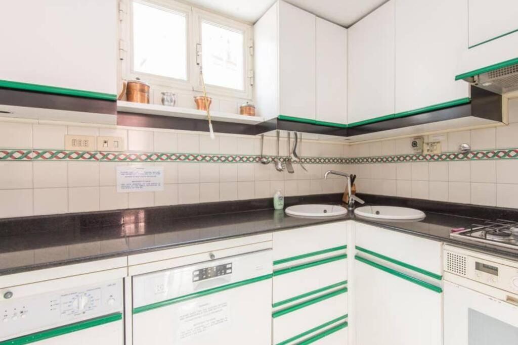 Pallaro Terrace Apartment โรม ภายนอก รูปภาพ